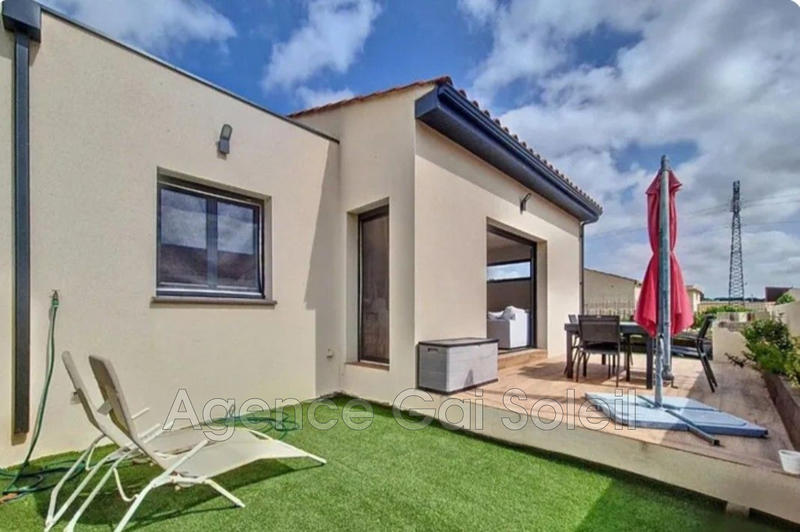 Villa - 80 m² - 4 pièces