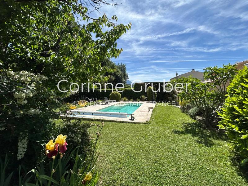 Maison - 126 m² - 5 pièces