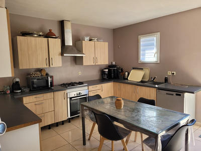 Maison - 110 m² - 4 pièces