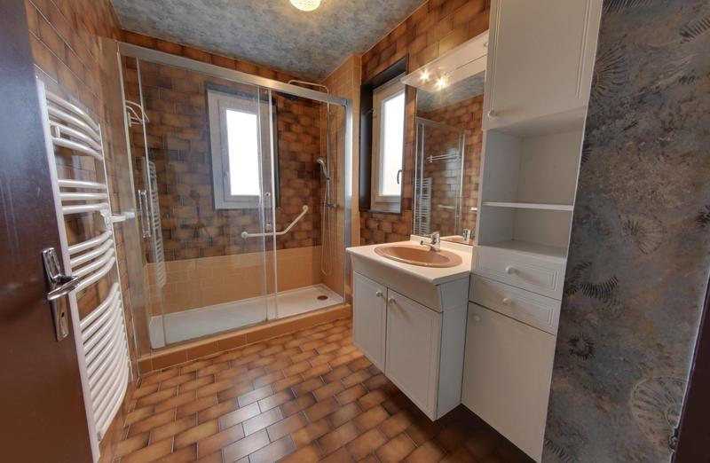 Appartement - 82 m² - 4 pièces