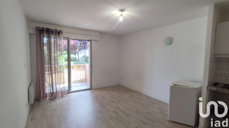Studio - 24 m² - 1 pièce
