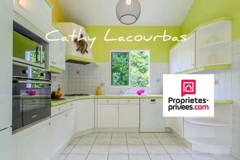 Villa - 173 m² - 8 pièces