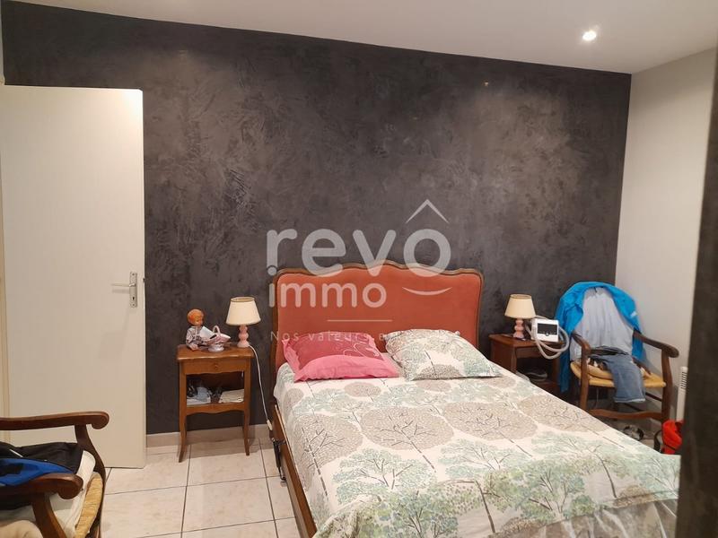 Appartement ancien - 80 m² - 3 pièces