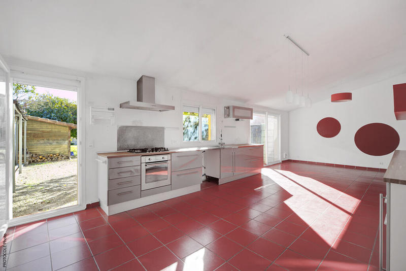 Maison - 156 m² - 6 pièces