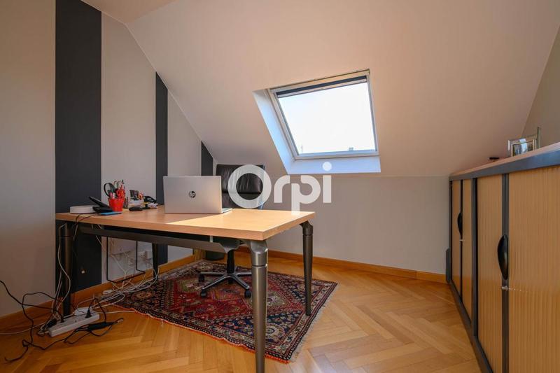 Maison - 142 m² - 5 pièces