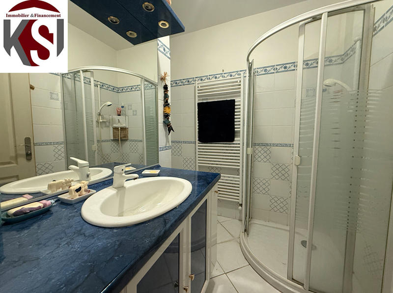 Maison - 97 m² - 3 pièces