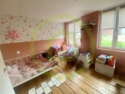 Maison - 166 m² - 6 pièces