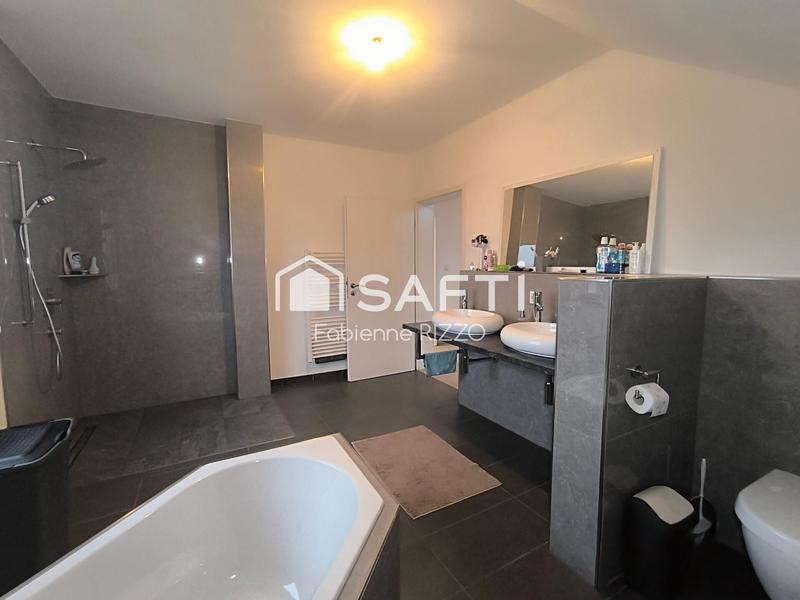 Maison - 135 m² - 4 pièces