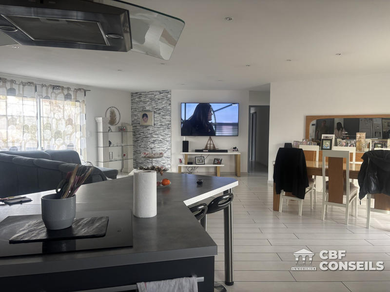 Maison - 160 m² - 7 pièces