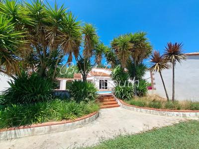 Mas - 350 m² - 10 pièces