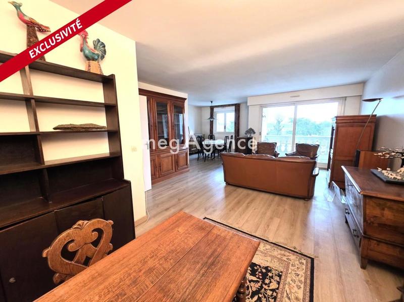Appartement - 95 m² - 5 pièces