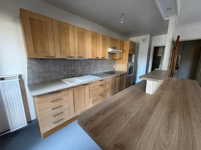 Appartement - 75 m² - 3 pièces