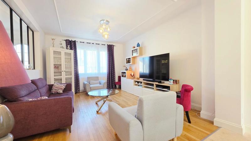 Maison - 144 m² - 6 pièces