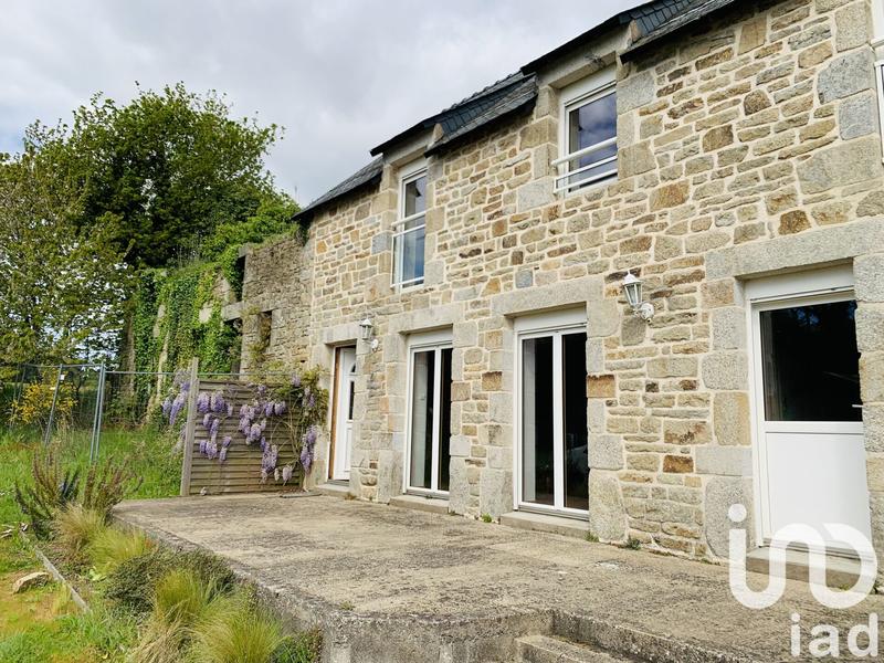 Maison - 99 m² - 5 pièces