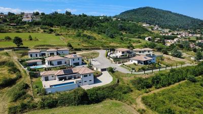 Maison - 146 m² - 5 pièces