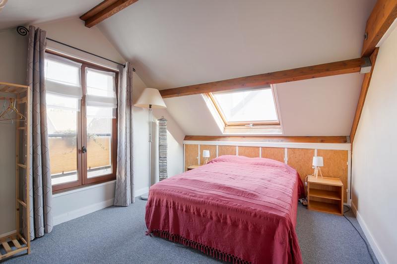 Maison - 175 m² - 11 pièces