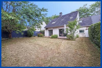 Maison - 135 m² - 7 pièces