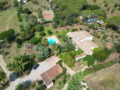 Villa - 262 m² - 7 pièces