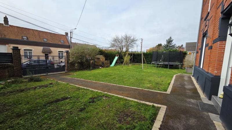 Maison de maîtres - 201 m² - 9 pièces