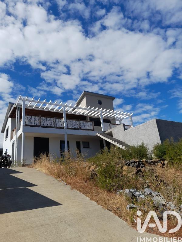 Maison - 145 m² - 5 pièces