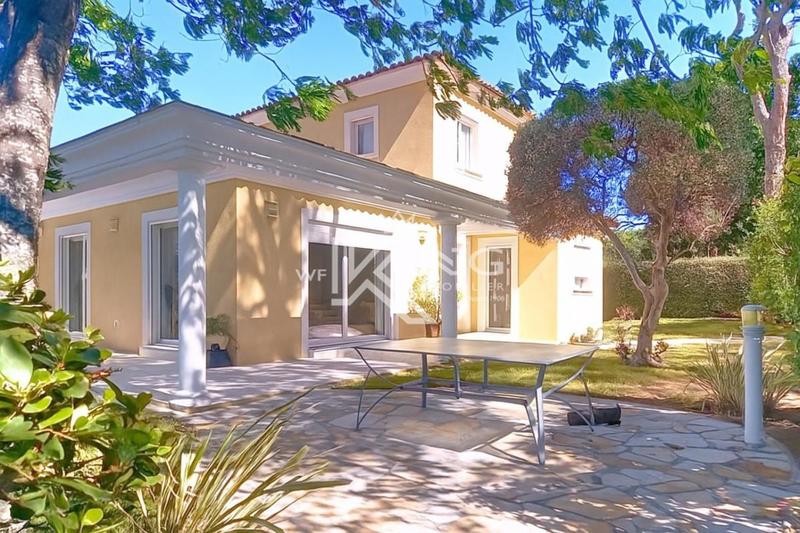 Villa - 168 m² - 5 pièces