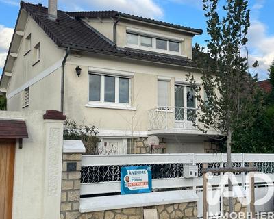 Maison - 151 m² - 5 pièces