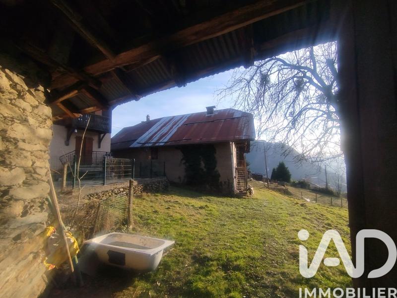 Maison - 200 m² - 4 pièces