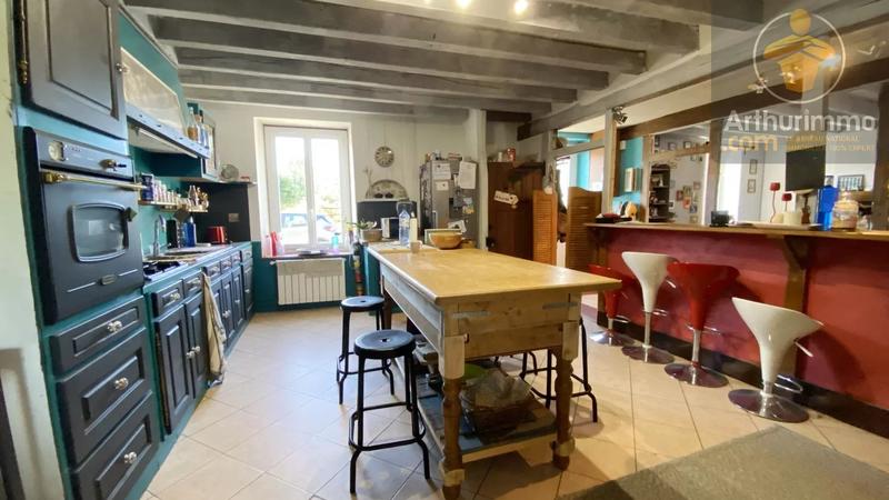 Maison de village - 151 m² - 5 pièces