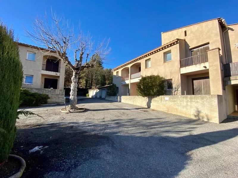 Studio - 25 m² - 1 pièce