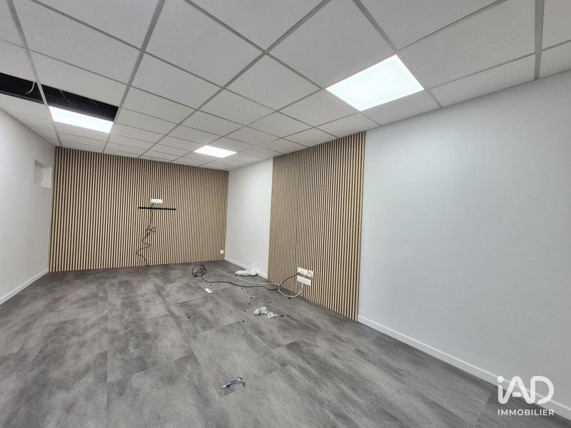 Local commercial - 122 m²