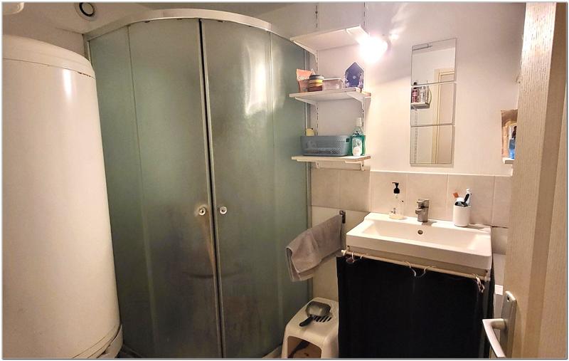 Appartement - 96 m² - 5 pièces