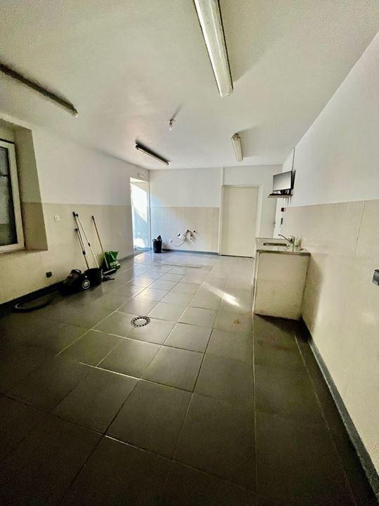 Immeuble - 311 m² - 1 pièce