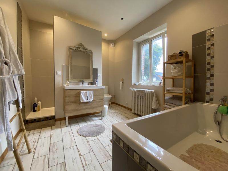 Maison - 170 m² - 6 pièces