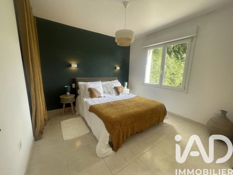 Maison - 183 m² - 6 pièces