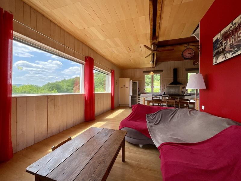 Maison - 430 m² - 16 pièces