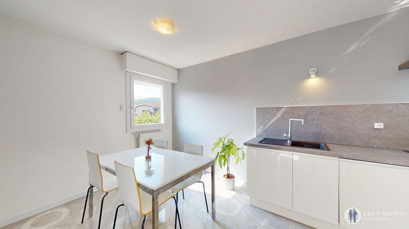 Appartement - 76 m² - 4 pièces