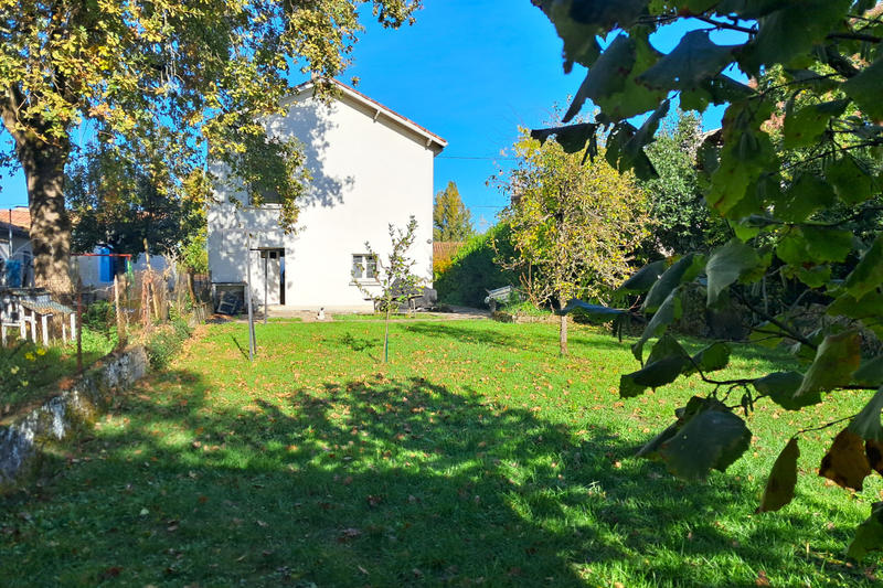 Maison - 130 m² - 8 pièces