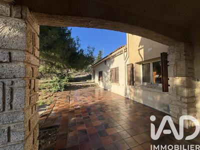 Maison - 167 m² - 7 pièces