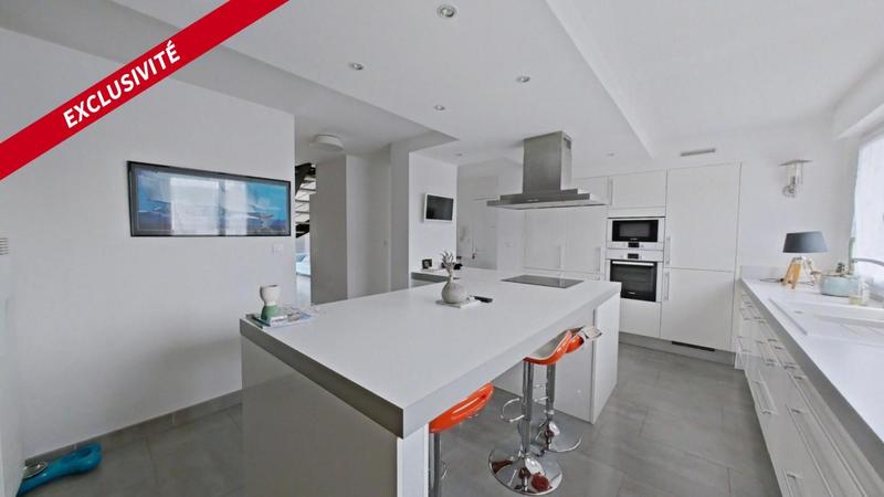 Appartement - 105 m² - 4 pièces