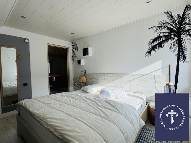 Maison - 156 m² - 6 pièces