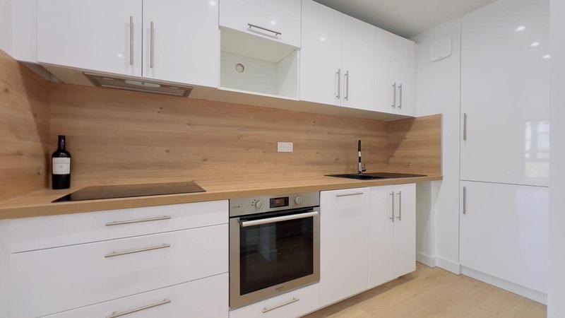 Appartement - 72 m² - 3 pièces