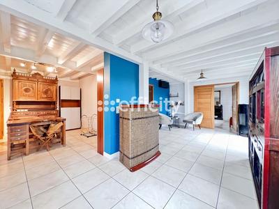 Maison de bois - 225 m² - 7 pièces