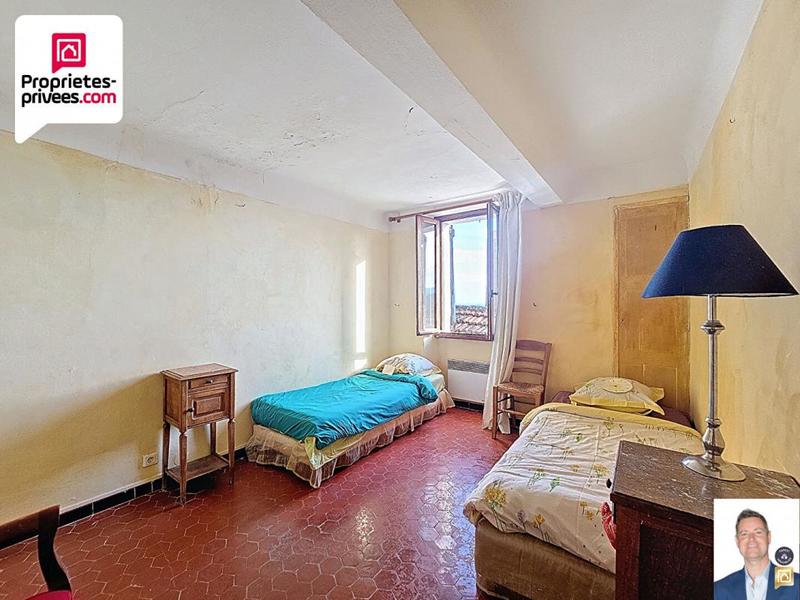 Maison - 150 m² - 8 pièces