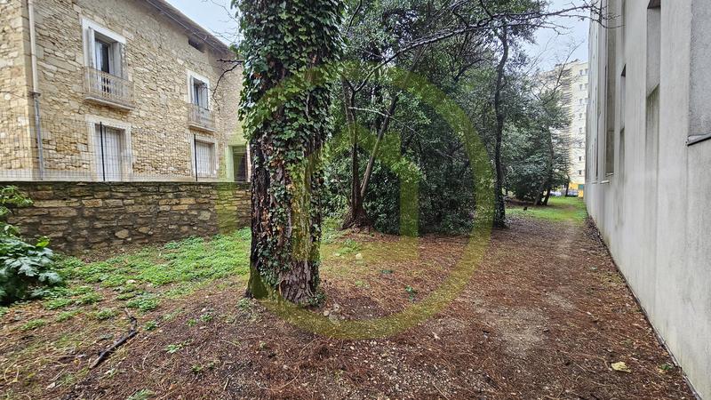 Appartement sur toit - 87 m² - 4 pièces