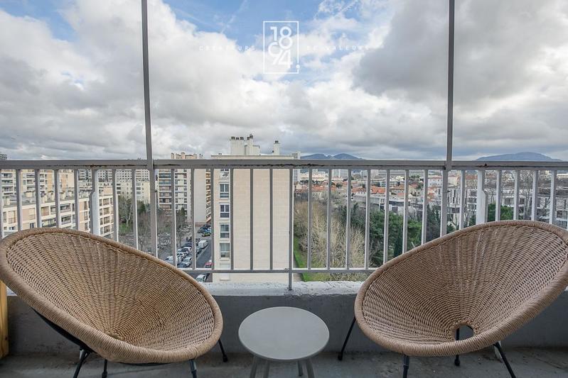 Appartement - 76 m² - 4 pièces