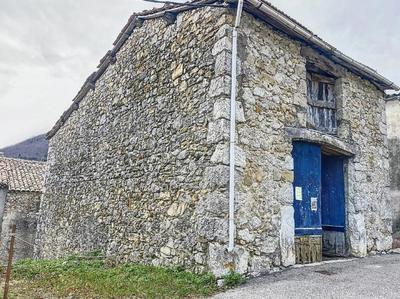 Maison - 179 m² - 3 pièces