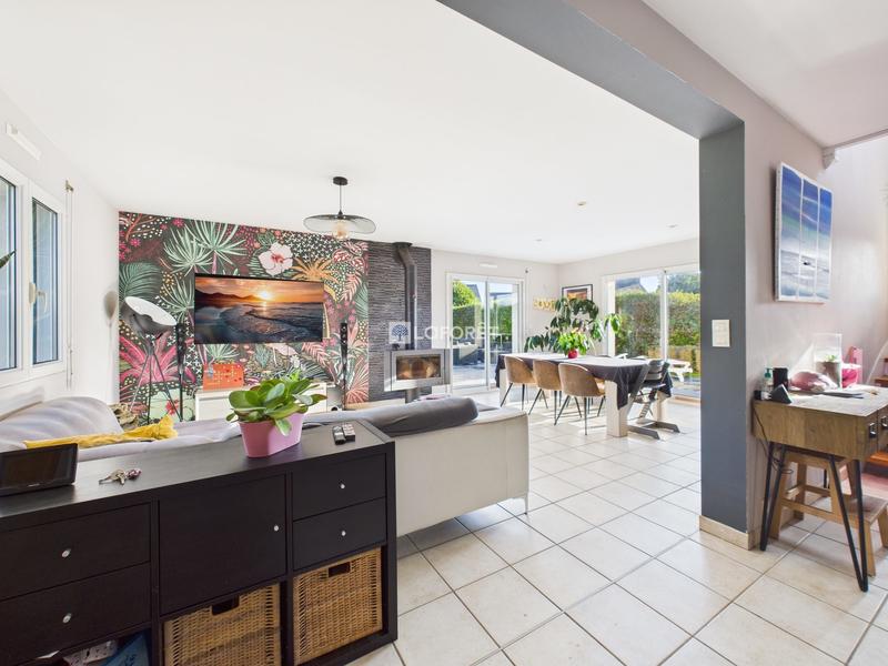 Maison - 145 m² - 6 pièces