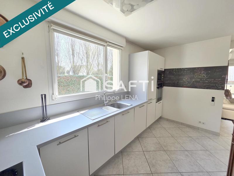 Appartement - 75 m² - 3 pièces