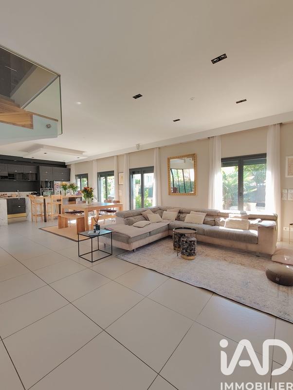 Maison - 156 m² - 6 pièces