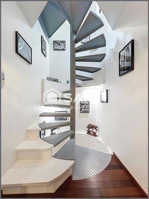 Maison - 153 m² - 6 pièces